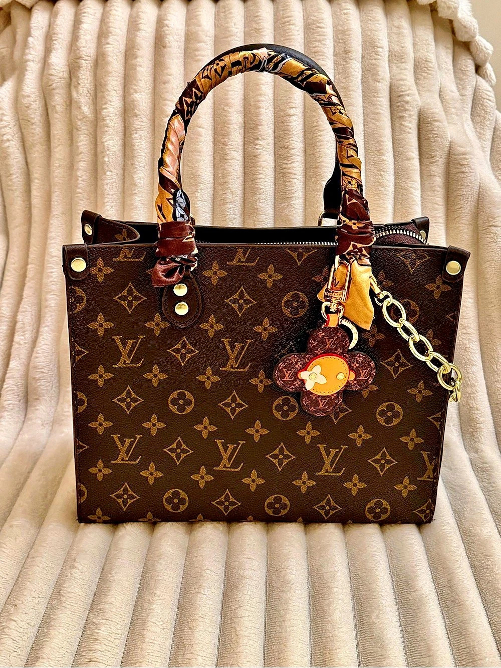 Unbranded LV Monogram Zip Top Tote